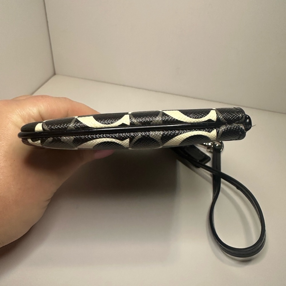 Coach Black and Cream Patterned Wristlet - Picture 8 of 11